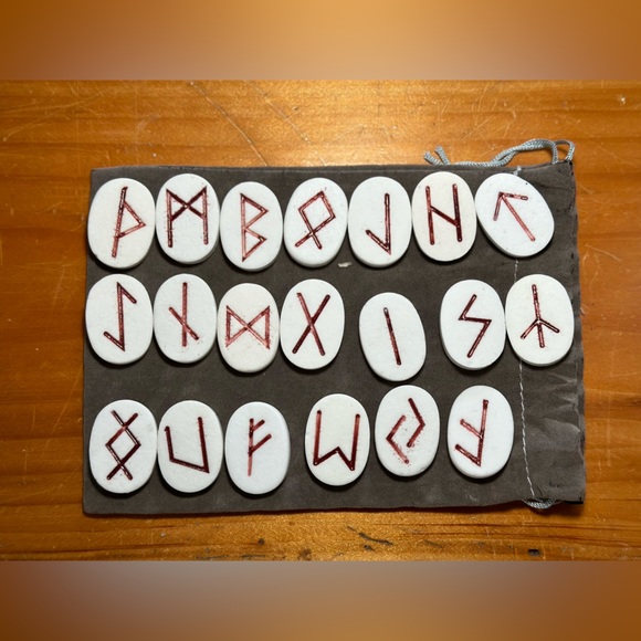 Ceramic Rune Tiles - Picture 3 of 4